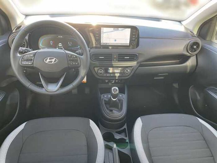 Hyundai i10 1.0 Trend * Komfprt-P. * Carplay * R.Kamera*