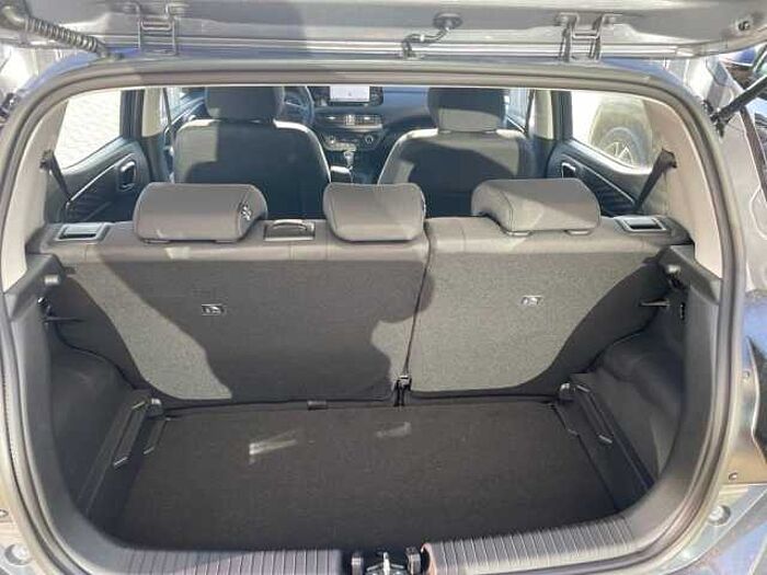 Hyundai i10 1.0 Trend * Komfprt-P. * Carplay * R.Kamera*