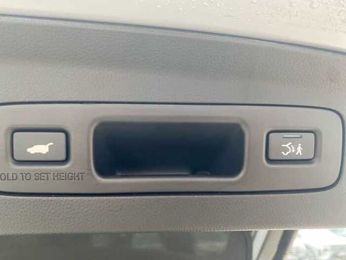 Honda HR-V e: HEV 1.5 i-MMD Hybrid Advance Style NEU