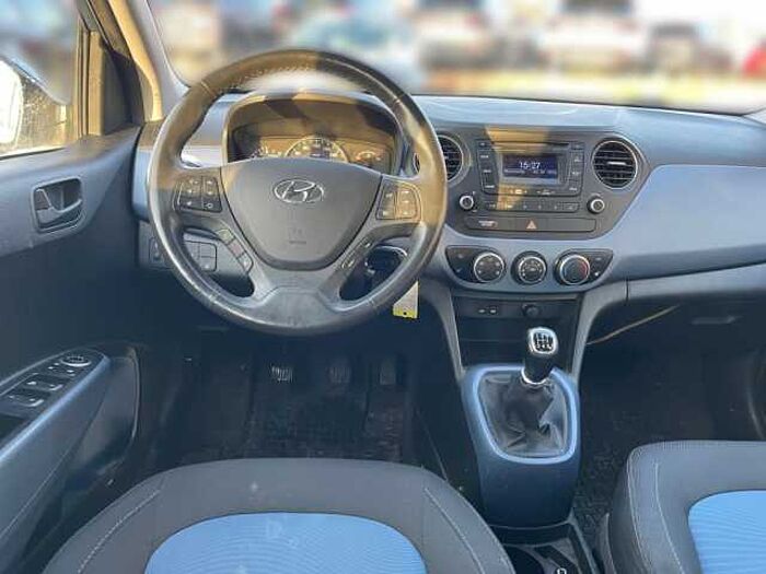 Hyundai i10 1.2 Fifa World Cup Edition*Sommer+Winterräder*