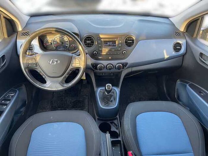 Hyundai i10 1.2 Fifa World Cup Edition*Sommer+Winterräder*