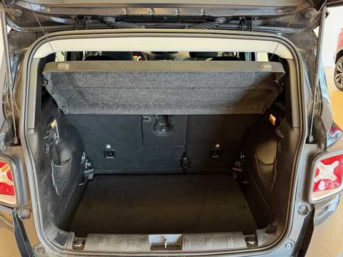 Jeep Renegade 1.4 MultiAir DSG Limited 8-Fach bereift