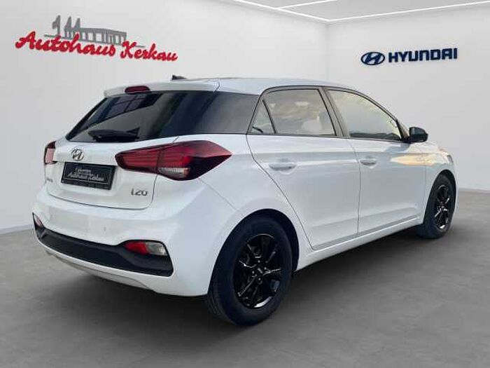 Hyundai i20 blue 1.0 T-GDI YES! *Carplay*R. Kamera*SHZ/LHZ*