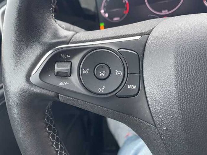 Opel Mokka 1.2 Turbo GS *Alcantara*Navi Pro*Allwetterreofen