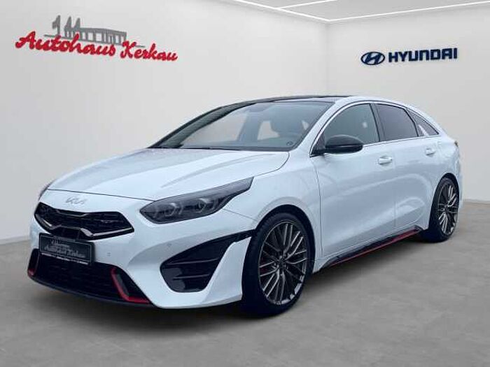 Kia ProCeed 1.6 T-GDI DCT7 OPF GT *Pano Ceed