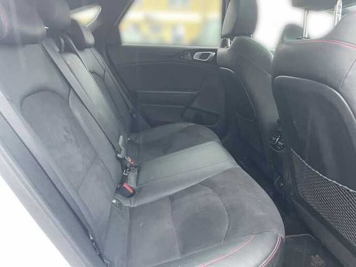 Kia ProCeed 1.6 T-GDI DCT7 OPF GT *Pano Ceed