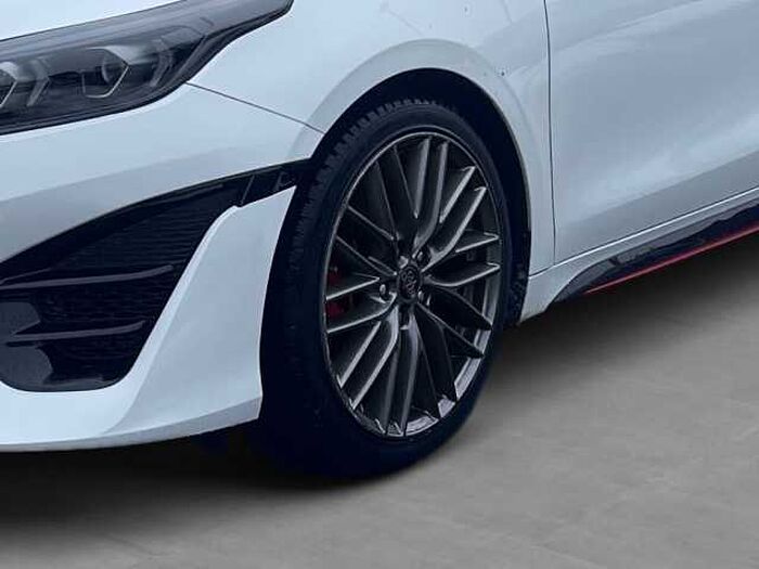 Kia ProCeed 1.6 T-GDI DCT7 OPF GT *Pano Ceed