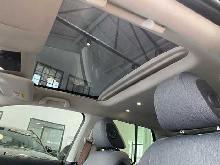 Honda Honda e Advance-Paket Style + 8 fach bereift +