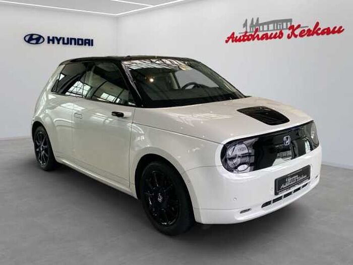 Honda Honda e Advance-Paket Style + 8 fach bereift +