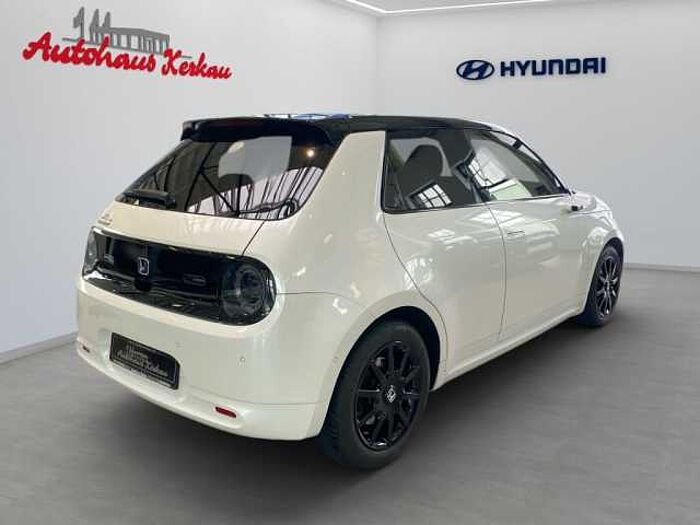 Honda Honda e Advance-Paket Style + 8 fach bereift +