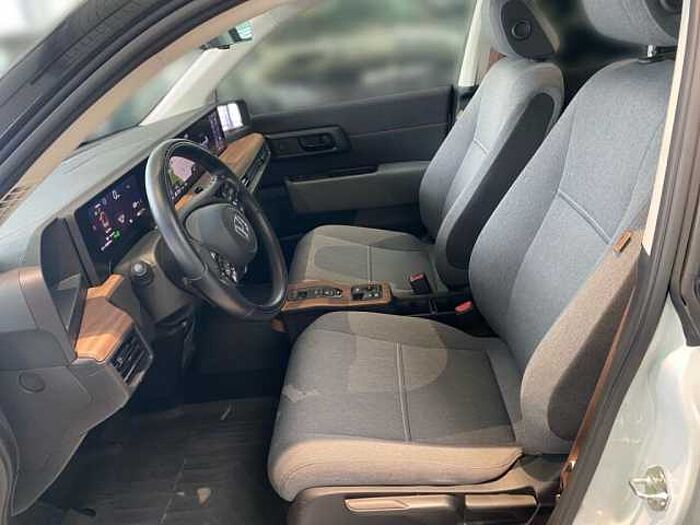 Honda Honda e Advance-Paket Style + 8 fach bereift +