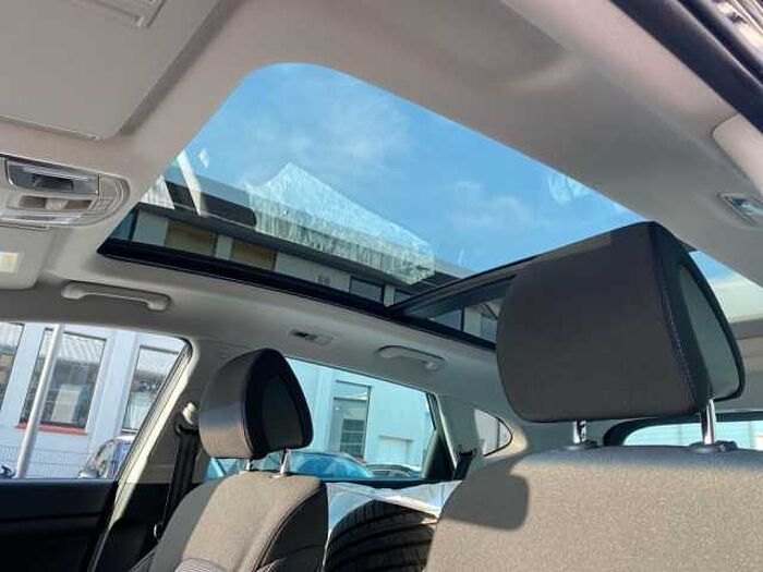 Hyundai Tucson 1.6 Turbo 4WD DCT Trend+8 fach bereift