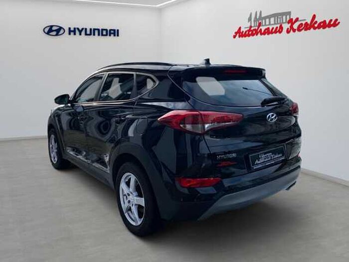 Hyundai Tucson 1.6 Turbo 4WD DCT Trend+8 fach bereift
