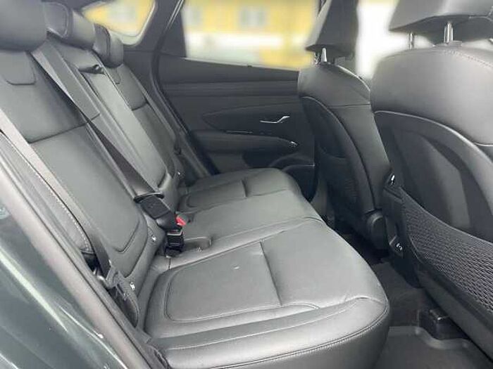 Hyundai TUCSON 1.6 CRDi 48V-Hybrid 4WD DCT Prime (NX4e)