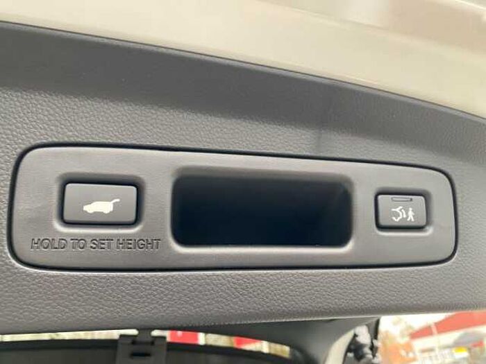 Honda HR-V e:HEV 1.5 i-MMD Hybrid Advance (RV/RV)