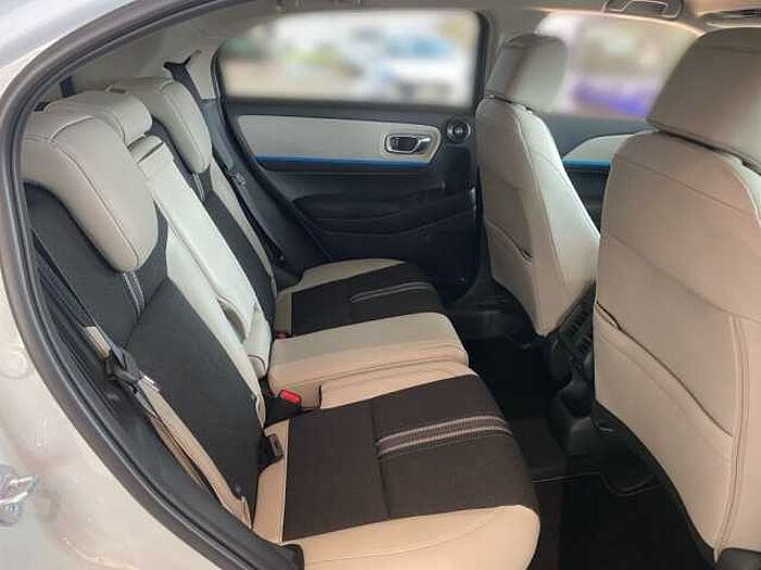 Honda HR-V e: HEV 1.5 i-MMD Hybrid Advance Style (RV/RV)