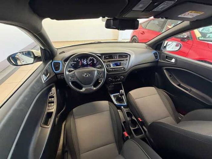 Hyundai i20 blue 1.0 T-GDI Passion