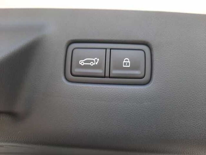 Hyundai SANTA FE 1.6 HEV 2WD 7-Sitzer Blackline