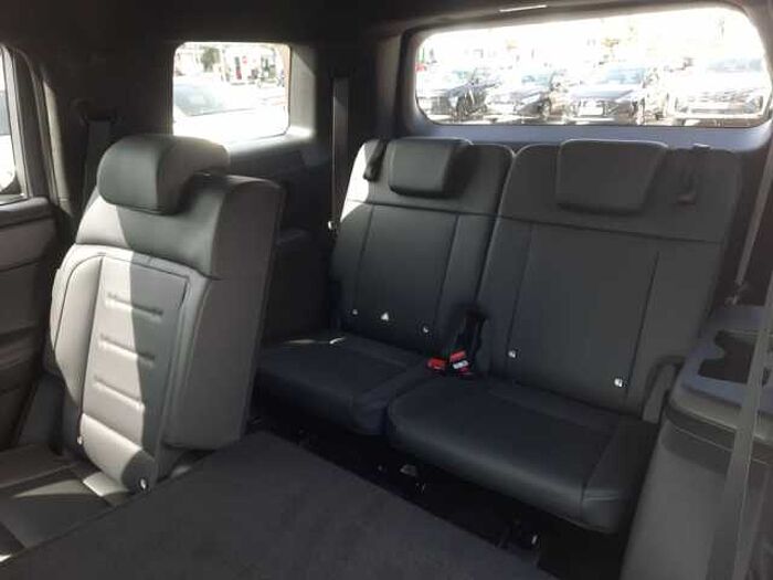 Hyundai SANTA FE 1.6 HEV 2WD 7-Sitzer Blackline