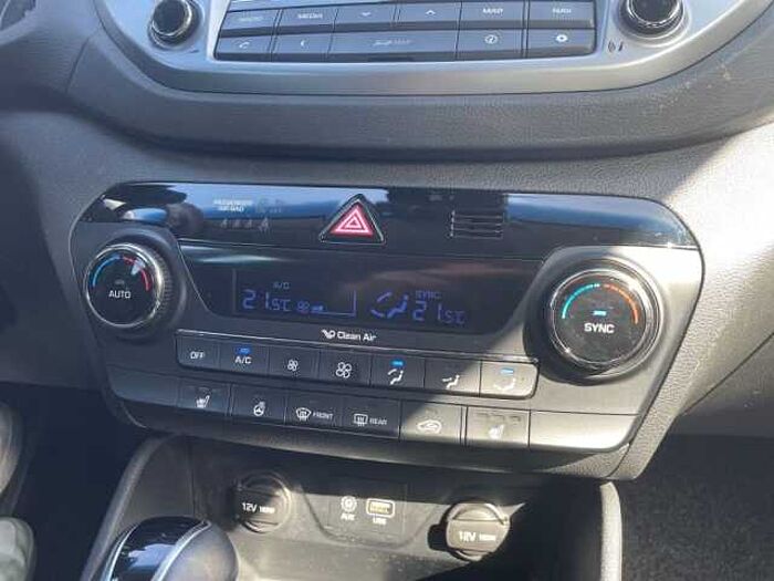 Hyundai Tucson 1.6 Turbo 4WD DCT Style *8fach bereift*