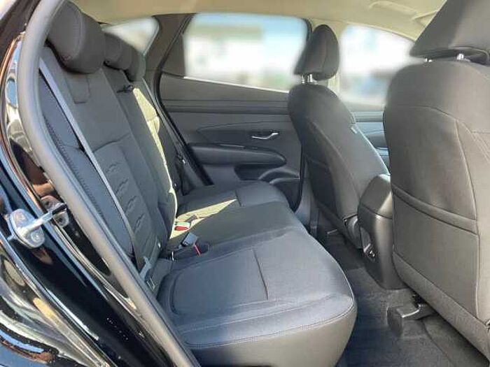 Hyundai TUCSON 1.6 T-GDi 2WD DCT Trend