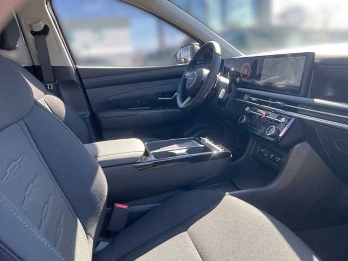 Hyundai TUCSON 1.6 T-GDi 2WD DCT Trend