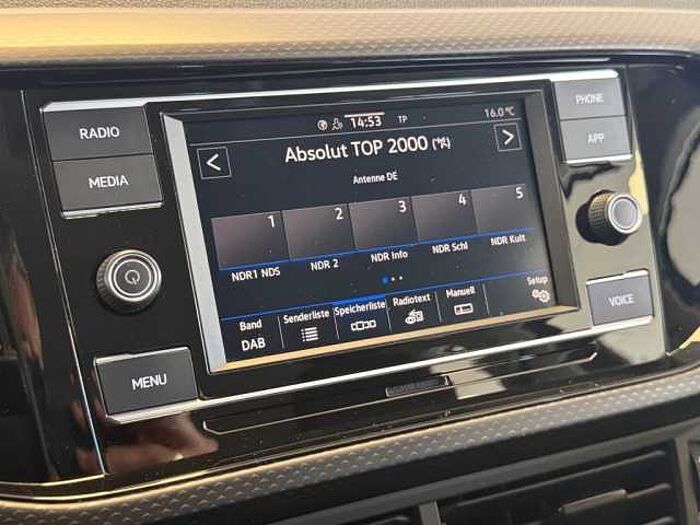 Volkswagen T-Cross 1.0 TSI DSG Life+AHK+Carplay+SH+PDC+