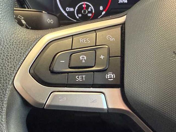 Volkswagen T-Cross 1.0 TSI DSG Life+AHK+Carplay+SH+PDC+