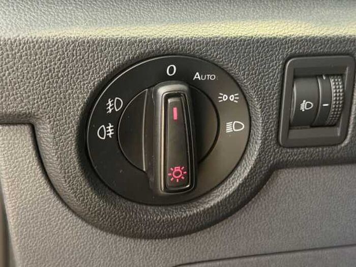 Volkswagen T-Cross 1.0 TSI DSG Life+AHK+Carplay+SH+PDC+