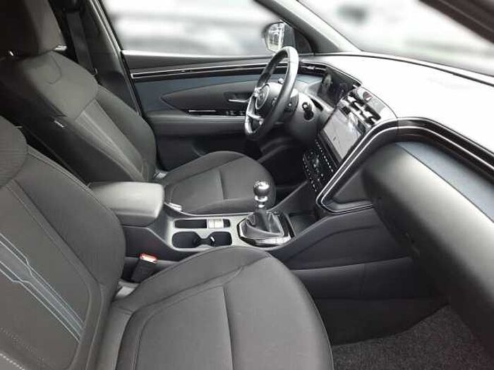 Hyundai TUCSON 1.6 T-GDi Edition 30++8fach bereift