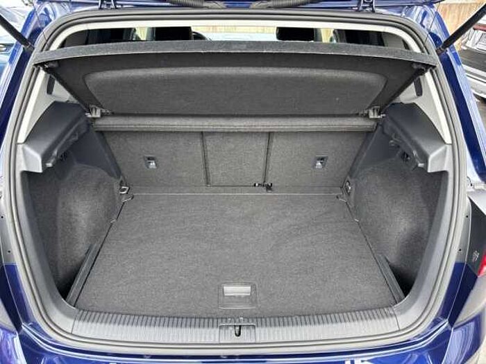 Volkswagen Golf Sportsvan 1.0 TSI OPF IQ. DRIVE *Allwetterreifen*