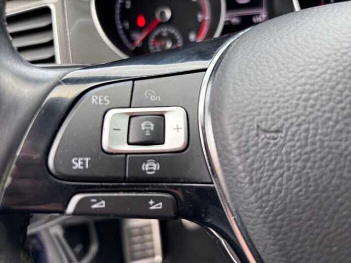 Volkswagen Golf Sportsvan 1.0 TSI OPF IQ. DRIVE *Allwetterreifen*
