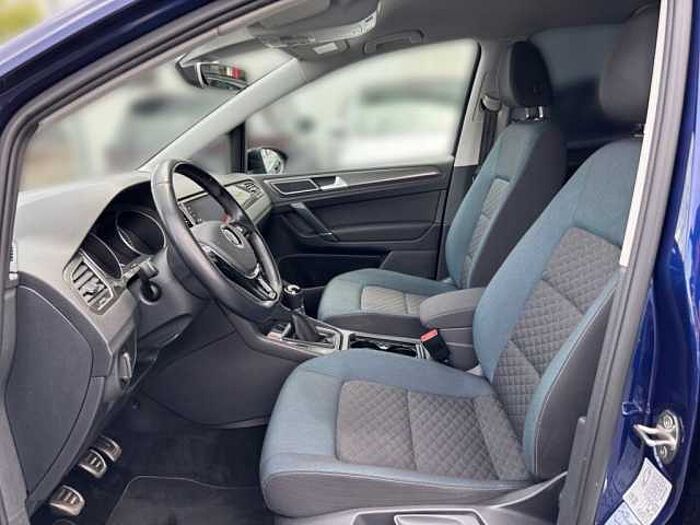 Volkswagen Golf Sportsvan 1.0 TSI OPF IQ. DRIVE *Allwetterreifen*