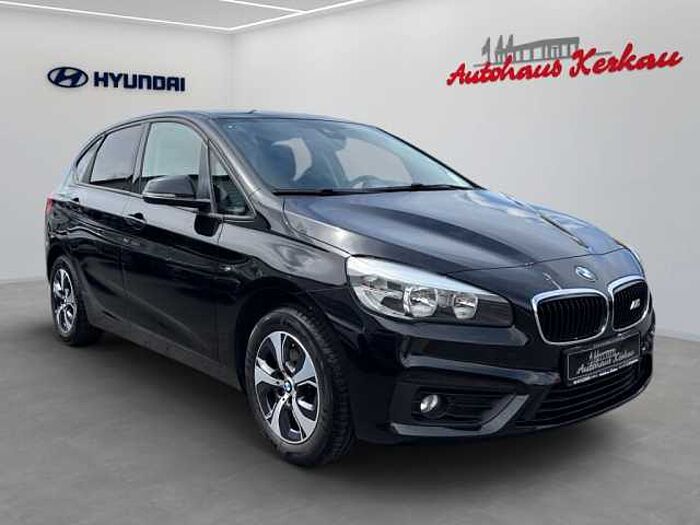 BMW 220d Active Tourer Aut. Advantage 2er