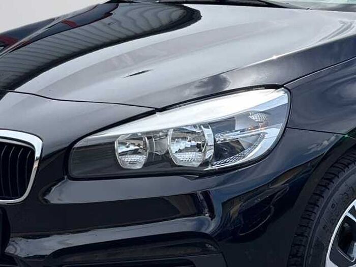 BMW 220d Active Tourer Aut. Advantage 2er