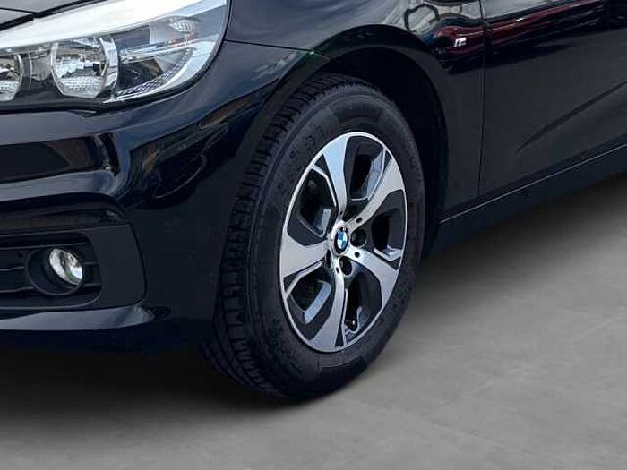 BMW 220d Active Tourer Aut. Advantage 2er