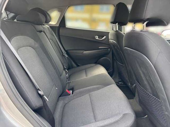 Hyundai KONA EV Trend *SOH 96,7%*Navi-P.*3-phasig*