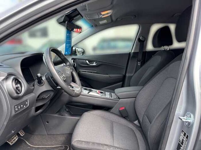 Hyundai KONA EV Trend *SOH 96,7%*Navi-P.*3-phasig*