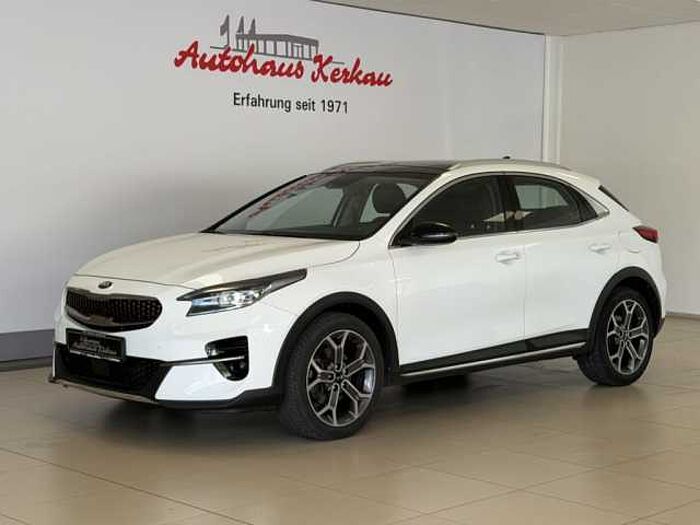 Kia XCeed 1.5 T-GDI OPF DCT7 SPIRIT *Pano*Navi-P.*