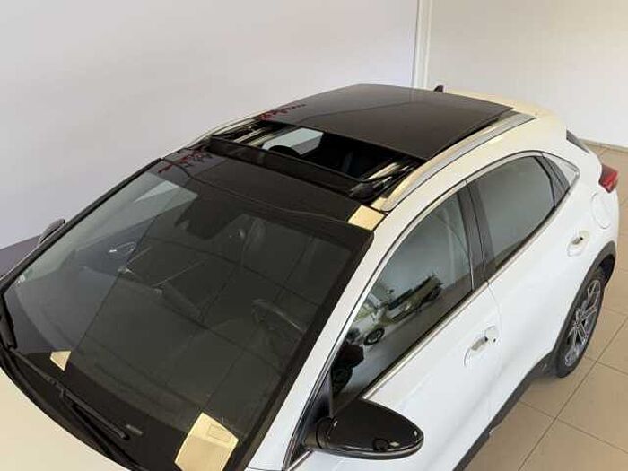 Kia XCeed 1.5 T-GDI OPF DCT7 SPIRIT *Pano*Navi-P.*