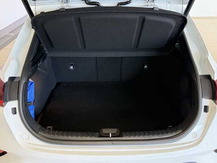 Kia XCeed 1.5 T-GDI OPF DCT7 SPIRIT *Pano*Navi-P.*
