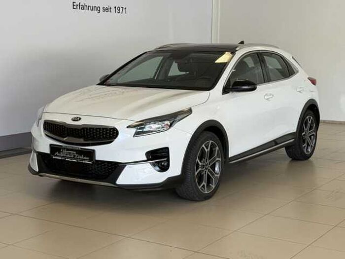 Kia XCeed 1.5 T-GDI OPF DCT7 SPIRIT *Pano*Navi-P.*