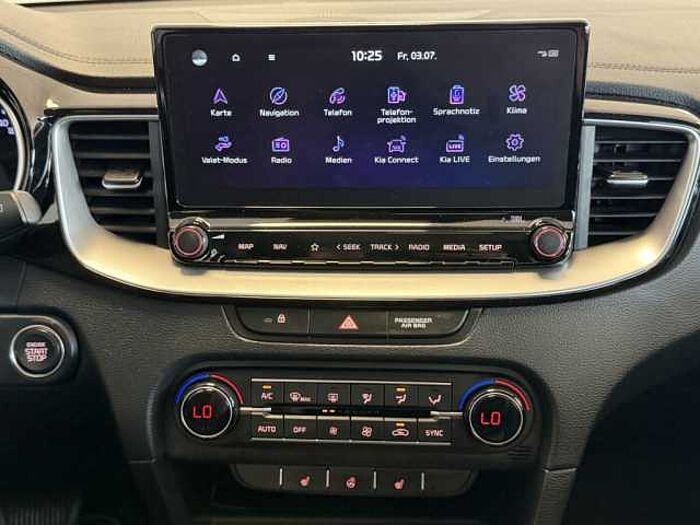 Kia XCeed 1.5 T-GDI OPF DCT7 SPIRIT *Pano*Navi-P.*