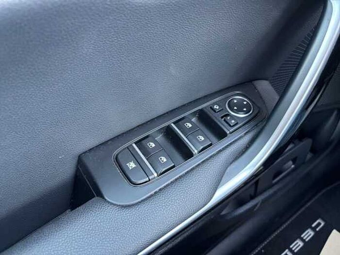 Kia Ceed SW 1.6 GDI DCT OPF PHEV Spirit *unfallfrei*