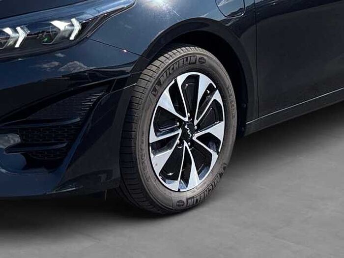 Kia Ceed SW 1.6 GDI DCT OPF PHEV Spirit *unfallfrei*