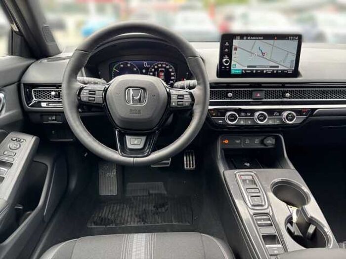 Honda Civic e: HEV 2.0 i-MMD Hybrid Sport