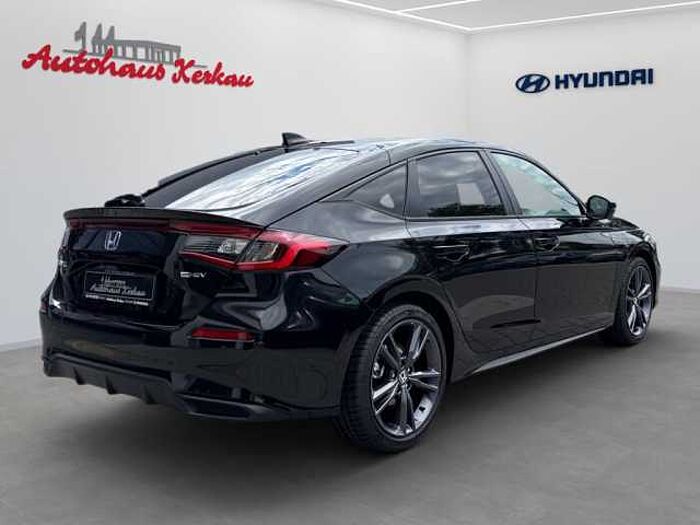 Honda Civic e: HEV 2.0 i-MMD Hybrid Sport