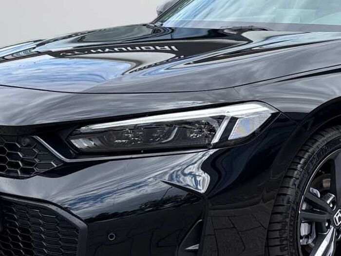 Honda Civic e: HEV 2.0 i-MMD Hybrid Sport