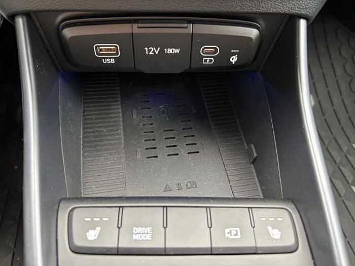 Hyundai i20 1.0 T-GDI DCT Blackline