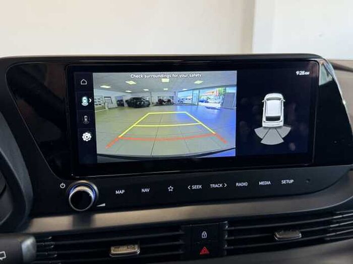 Hyundai BAYON 1.0 T-GDI Select +Navi+Carply+R. Kamera+